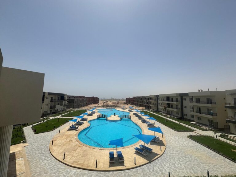 Read more about the article Compound Sahl Hasheesh